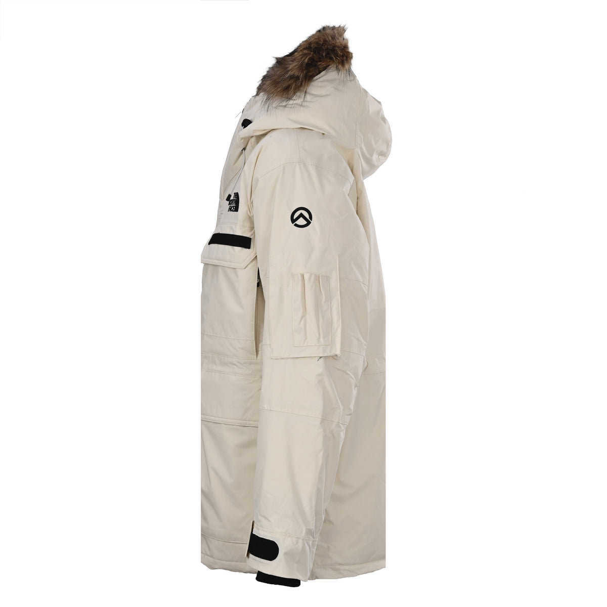 The North Face Puffer Jacket for Clean Everyday Styling