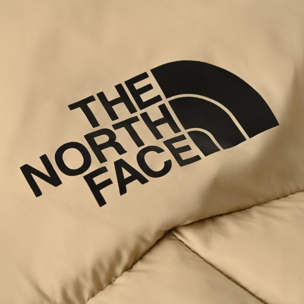 The North Face Puffer Jacket for Versatile Daily Wear