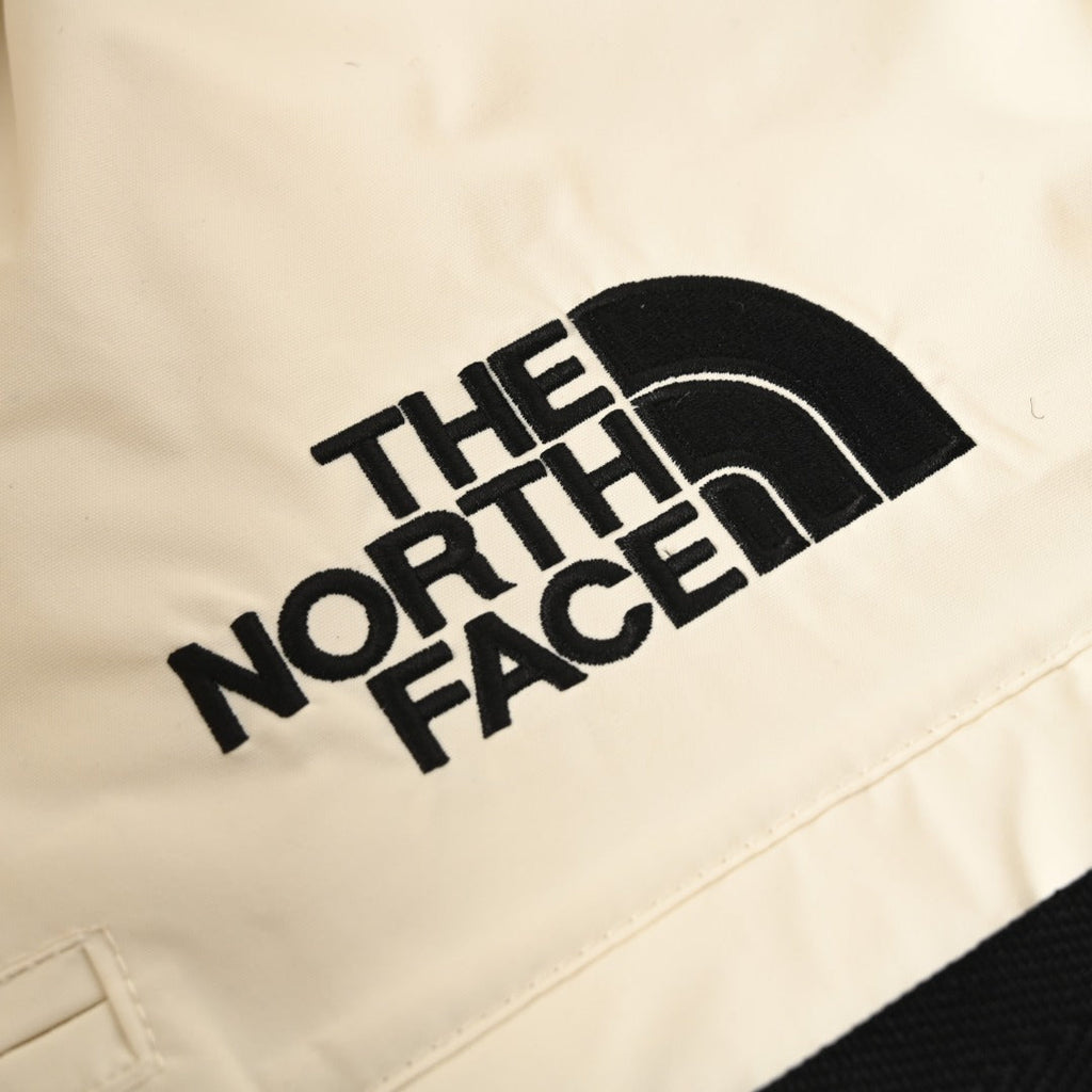 The North Face Puffer Jacket for Clean Everyday Styling