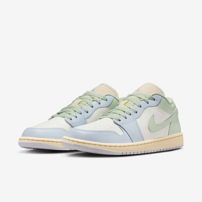 Air Jordan 1 Low WMNS Jade Aura
