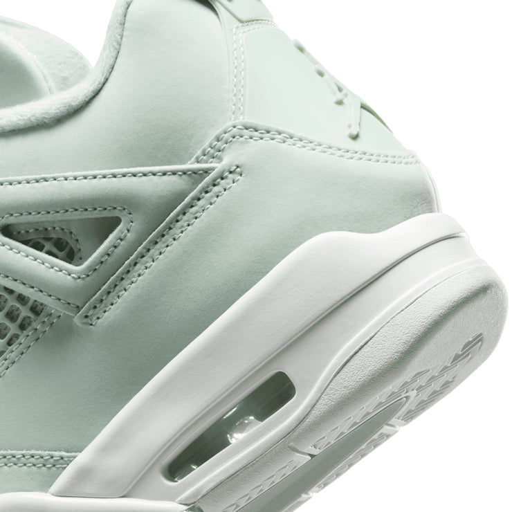 Air Jordan 4 Retro Abundance – Pale Green Sneakers