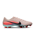 Nike Pink & Black Low-Top Soccer Cleats