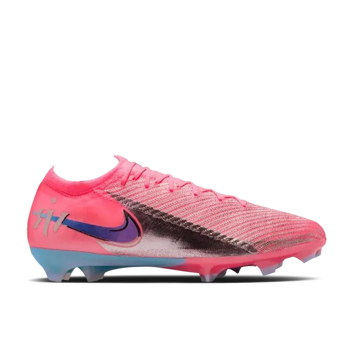 Nike Pink & Purple Low-Top Soccer Cleats