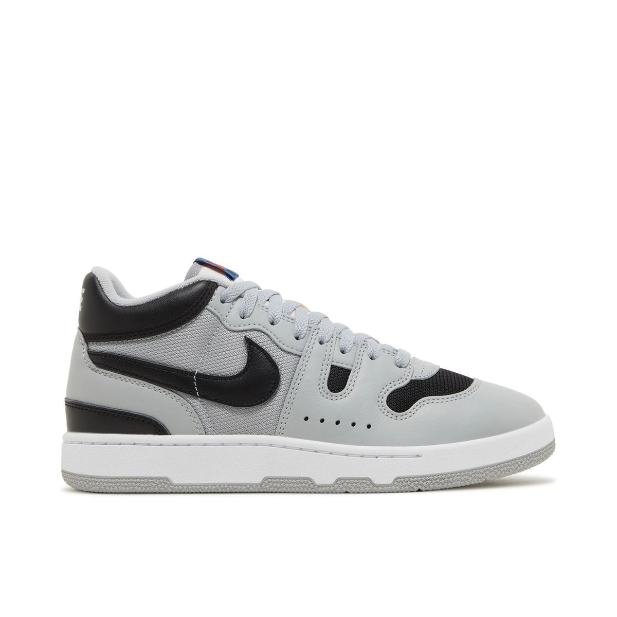 Nike Light Grey & Black Paneled Sneakers