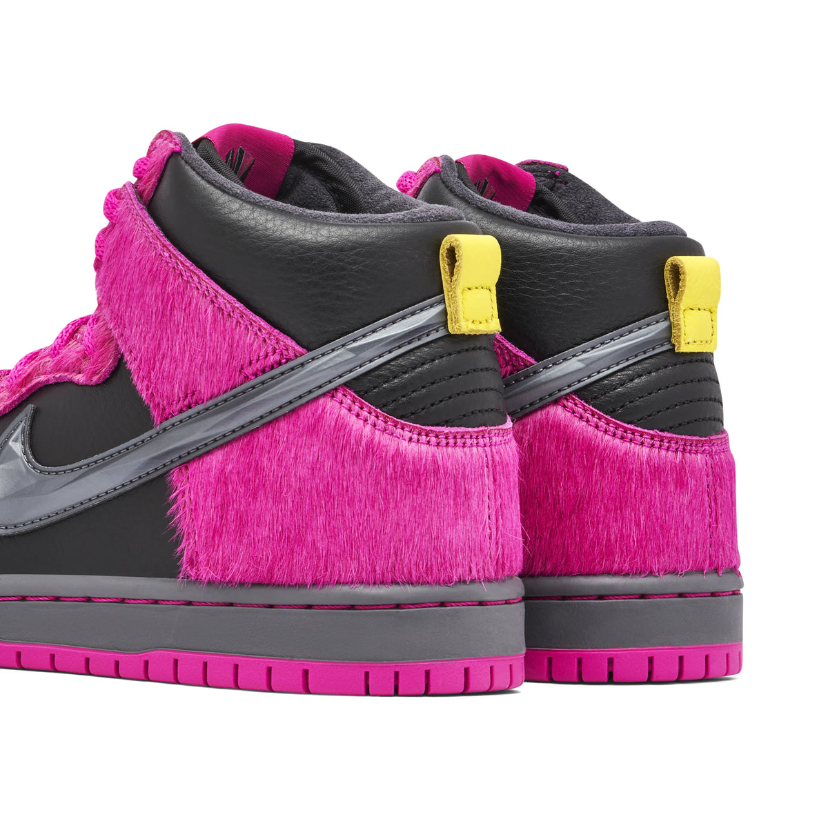 Nike Dunk High Pink & Black Textured Sneakers