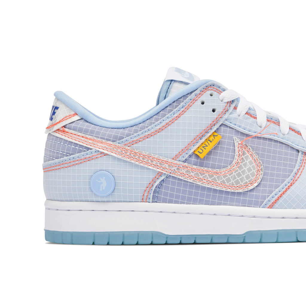 Union x Nike Dunk Low Light Blue Sneakers with Contrast Stitching