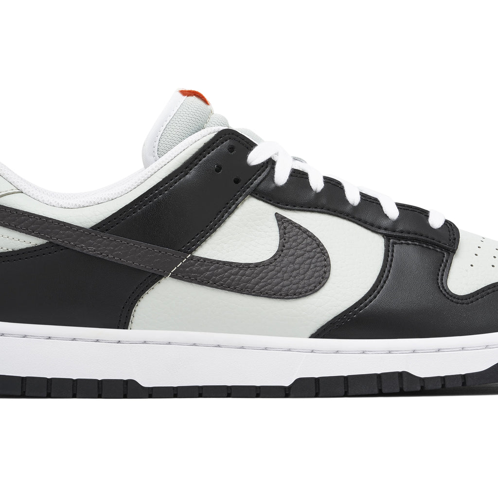 Nike Dunk Low GS Black Bright Mandarin Mini Swoosh Casual Sneakers FN7808-001