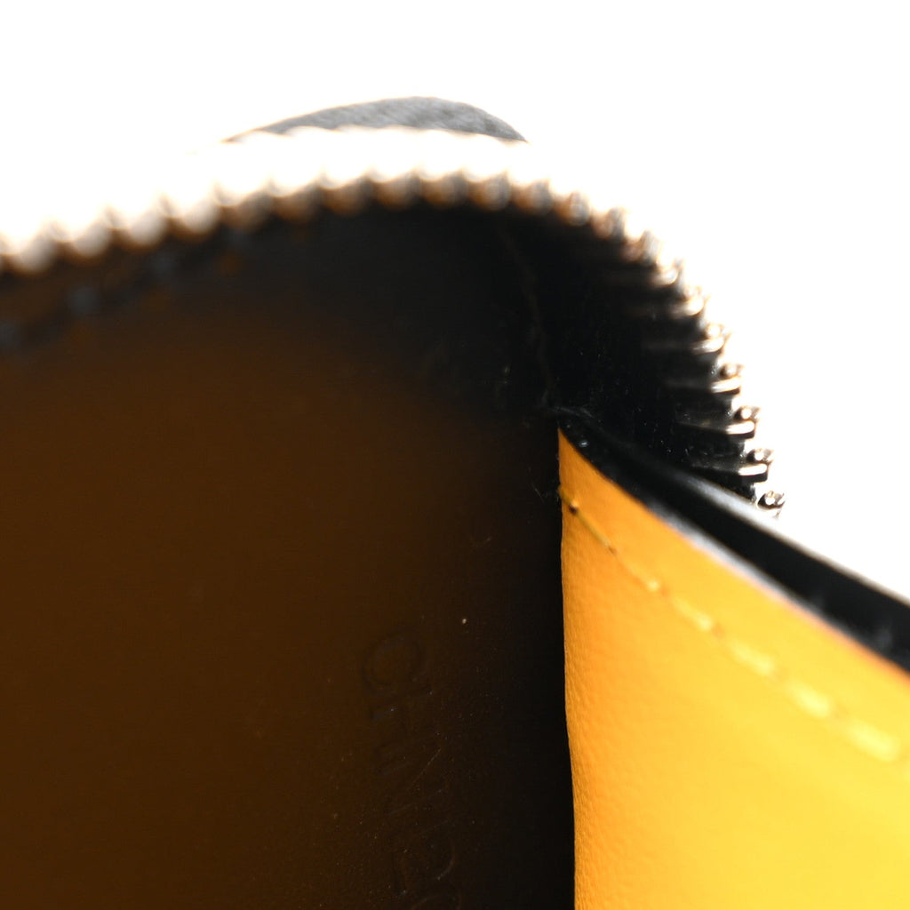 GOYARD Goyardine Matignon GM Zip-Around Wallet - Black