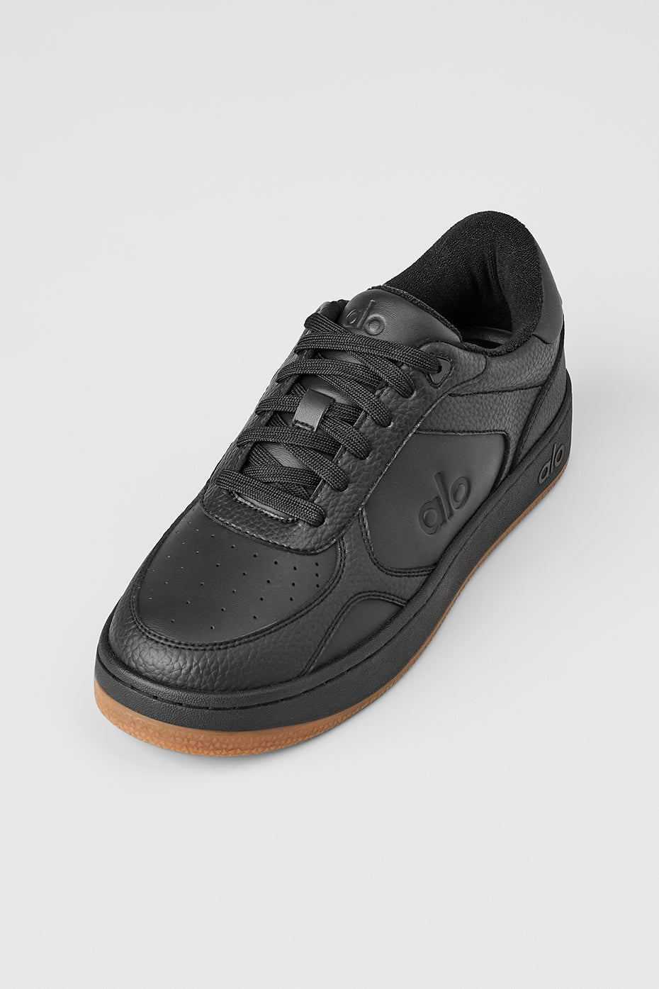 Alo Black Low-Top Court Sneakers with Gum Sole